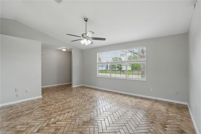 18210 Apple Rd, House other with 3 bedrooms, 2 bathrooms and 2 parking in FORT MYERS FL | Image 6