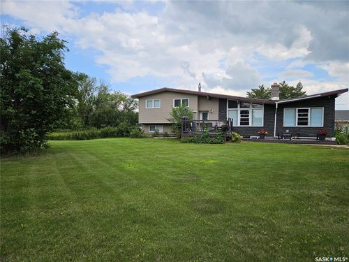 3762 Haliburton Ave, Furdale, SK, S7T1B2 | Card Image
