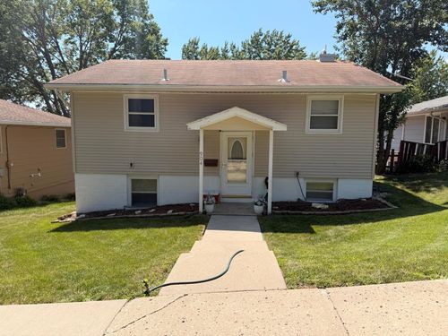 904 S State St, New Ulm, MN, 56073-3566 | Card Image