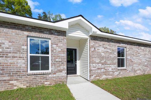 2b-18627 Greenwell Springs Rd, Greenwell Springs, LA, 70739-4815 | Card Image