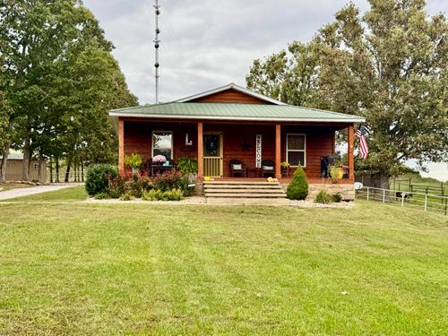 19901 Moloney Dr, Licking, MO, 65542-9233 | Card Image