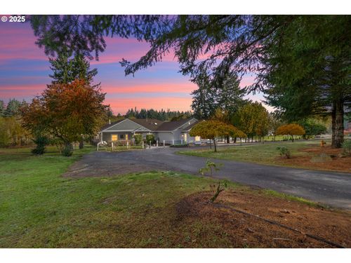 26500 Se 5th St, Camas, WA, 98607-8657 | Card Image