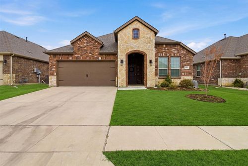 10407 Twisting Springs Dr, Aubrey, TX, 76227-1042 | Card Image