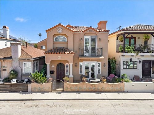 120 N Loreta Walk, Long Beach, CA, 90803-5038 | Card Image