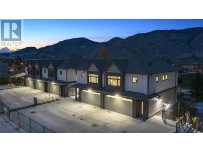 1 - 6811 Nighthawk Dr, Townhouse with 3 bedrooms, 3 bathrooms and 2 parking in Osoyoos BC | Image 2