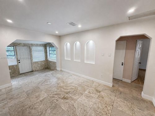 1820 Coolidge St, Hollywood, FL, 33020-2424 | Card Image