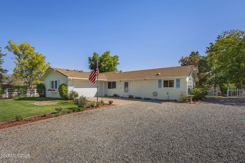 2613 Gordon Ave, Minden, NV, 89423-9022 | Card Image