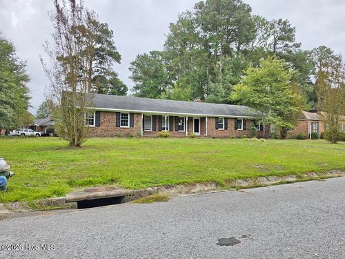 2211 Tanglewood Dr, Kinston, NC, 28504-1949 | Card Image