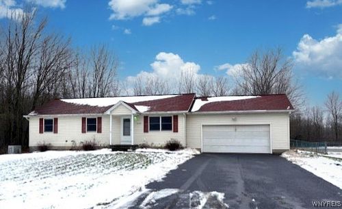 6702 Minnick Rd, Lockport, NY, 14094-7972 | Card Image