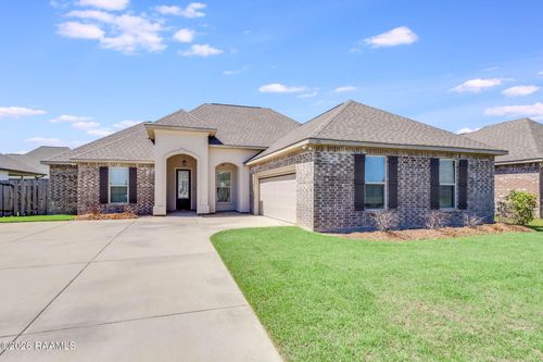 221 Finnegan Way, Youngsville, LA, 70592-6831 | Card Image