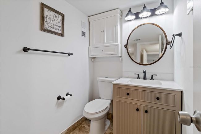 APT-2F - 1500 Park Beach Cir, Condo with 2 bedrooms, 2 bathrooms and null parking in PUNTA GORDA FL | Image 25