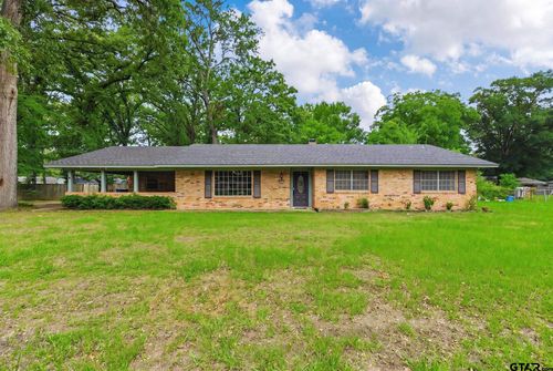 2005 Happy St, Mt Pleasant, TX, 75455-3557 | Card Image