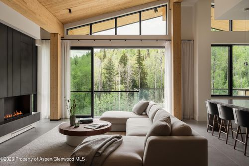 ph501-180 Wood Rd, Snowmass Village, CO, 81615-6900 | Card Image