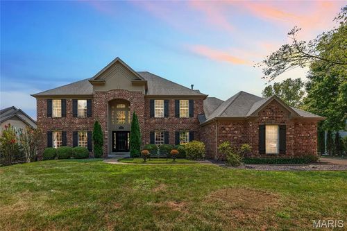 17412 Windridge Estates Ct, Chesterfield, MO, 63005-4340 | Card Image