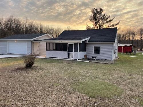 2960 57th St, Fennville, MI, 49408-9417 | Card Image