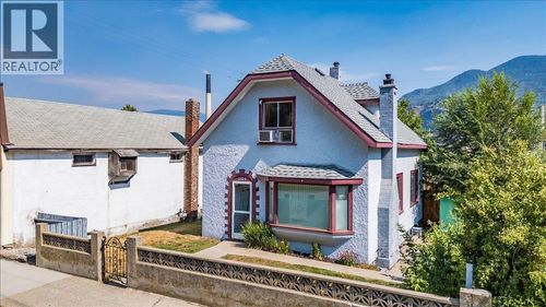 1109 Nelson Avenue, Trail, BC, V1R3H4 | Card Image