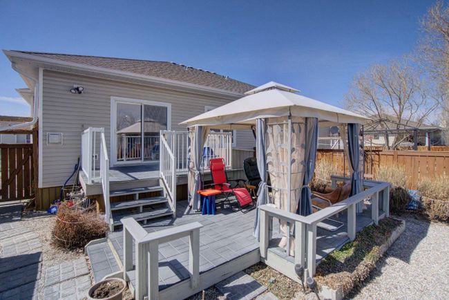 4 Skyline Mews, Home with 3 bedrooms, 2 bathrooms and 3 parking in Claresholm AB | Image 45