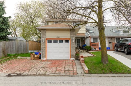 238 Linden Drive, Cambridge, ON, N3H4Y2 | Card Image