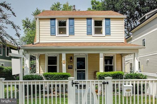 102 E Linden St, ALEXANDRIA, VA, 22301-2222 | Card Image