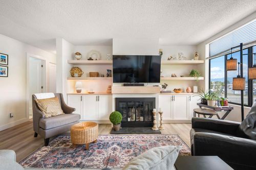 32-11900 228 St, Maple Ridge, BC, V2X6L9 | Card Image