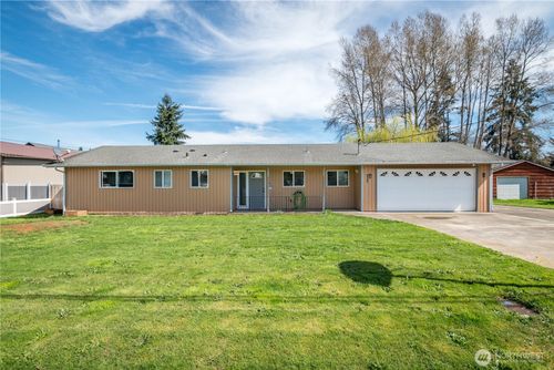 1658 N 2nd Ave, Kelso, WA, 98626-3937 | Card Image