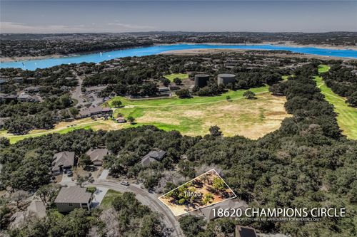 18620 Champions Cir, Lago Vista, TX, 78645-8613 | Card Image