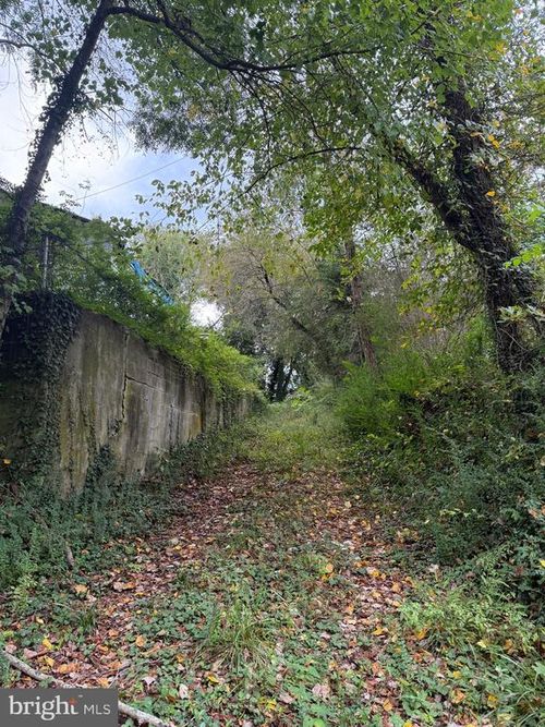 160 Chase St, Bowling Green, VA, 22427-9345 | Card Image