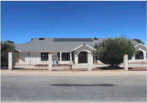 15020 Choco Rd, Apple Valley, CA, 92307-5046 | Card Image