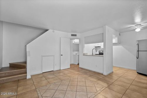 25-6302 N 64th Dr, Glendale, AZ, 85301-4378 | Card Image