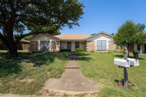 5351 Northridge Blvd, North Richland Hills, TX, 76180-5908 | Card Image