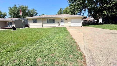 810 S Cherokee St, Alta, IA, 51002-1513 | Card Image
