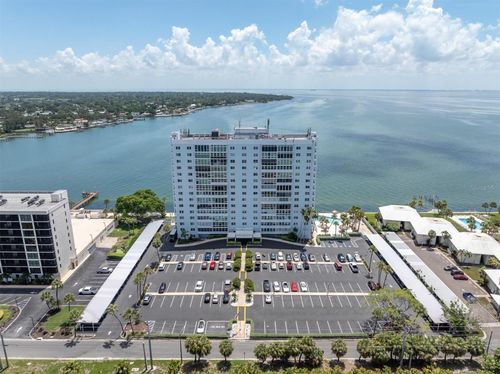 15h-7200 Sunshine Skyway Ln S, ST PETERSBURG, FL, 33711 | Card Image