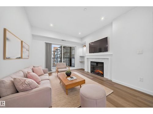 7459 May Common Nw, Edmonton, AB, T6R0X1 | Card Image