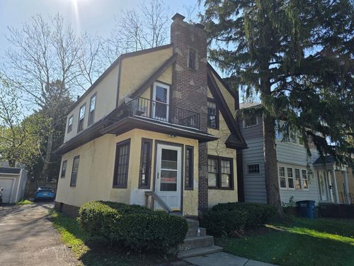 2716 Hoehler Dr, Toledo, OH, 43606-3908 | Card Image