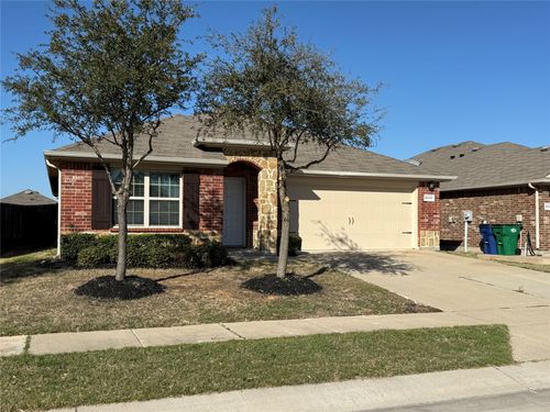 2447 French St, Fate, TX, 75189-4577 | Card Image