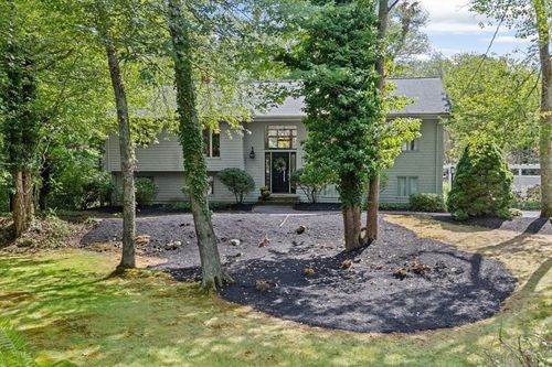 131 Cross St, Norwell, MA, 02061-1419 | Card Image