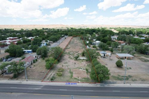 1023 S Main St, Belen, NM, 87002-3315 | Card Image
