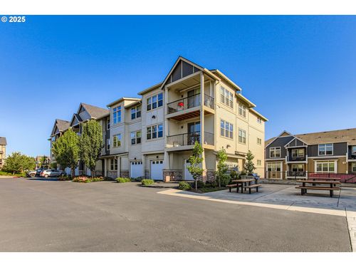 106-17126 Sw Snowdale St, Beaverton, OR, 97007-2047 | Card Image