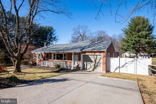 1841 Cedar Top Road, SHILLINGTON, PA, 19607 | Card Image