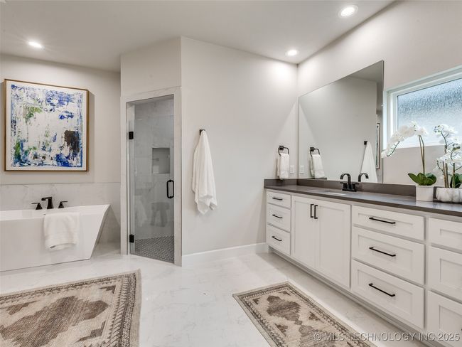 5704 E 126 Th St S, House other with 4 bedrooms, 4 bathrooms and null parking in Bixby OK | Image 42