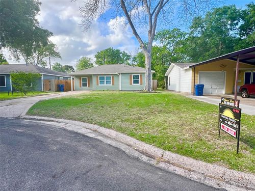 1010 15th Ave N, Texas City, TX, 77590-5732 | Card Image