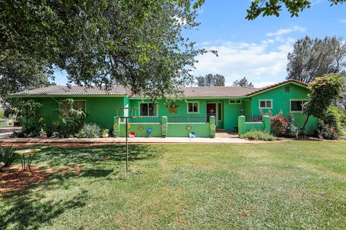 5785 Olive St, Anderson, CA, 96007-8258 | Card Image