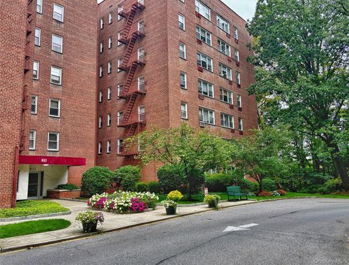 apt-5v-611 Palmer Rd, Yonkers, NY, 10701-5180 | Card Image