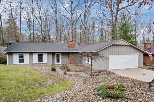 12612 The Bluffs Road, Strongsville, OH, 44136 | Card Image