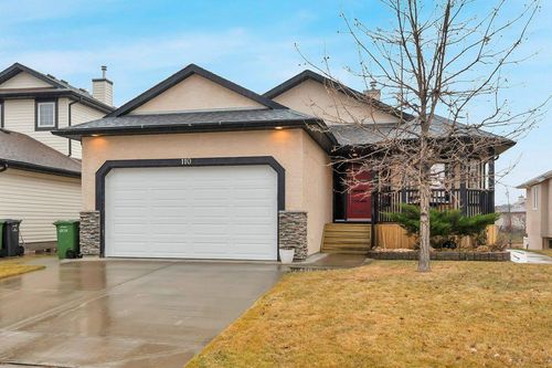 110 W Creek Springs, Chestermere, AB, T1X1N7 | Card Image