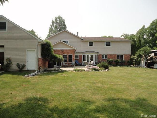 8842 Thorntree Drive, Home with 4 bedrooms, 3 bathrooms and null parking in Grosse Ile Twp MI | Image 64