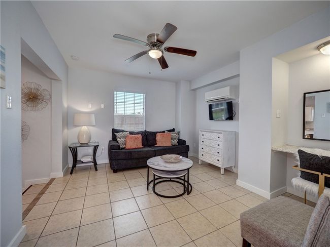 514 Royal Palm Dr, House other with 3 bedrooms, 3 bathrooms and 4 parking in Port Aransas TX | Image 23