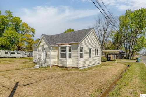 1000 N 7th St, Monroe, LA, 71201-5540 | Card Image