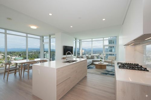 4004-680 Quayside Dr, New Westminster, BC, V3M0P2 | Card Image