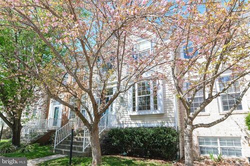 20717 Waterfall Branch Ter, STERLING, VA, 20165-2437 | Card Image
